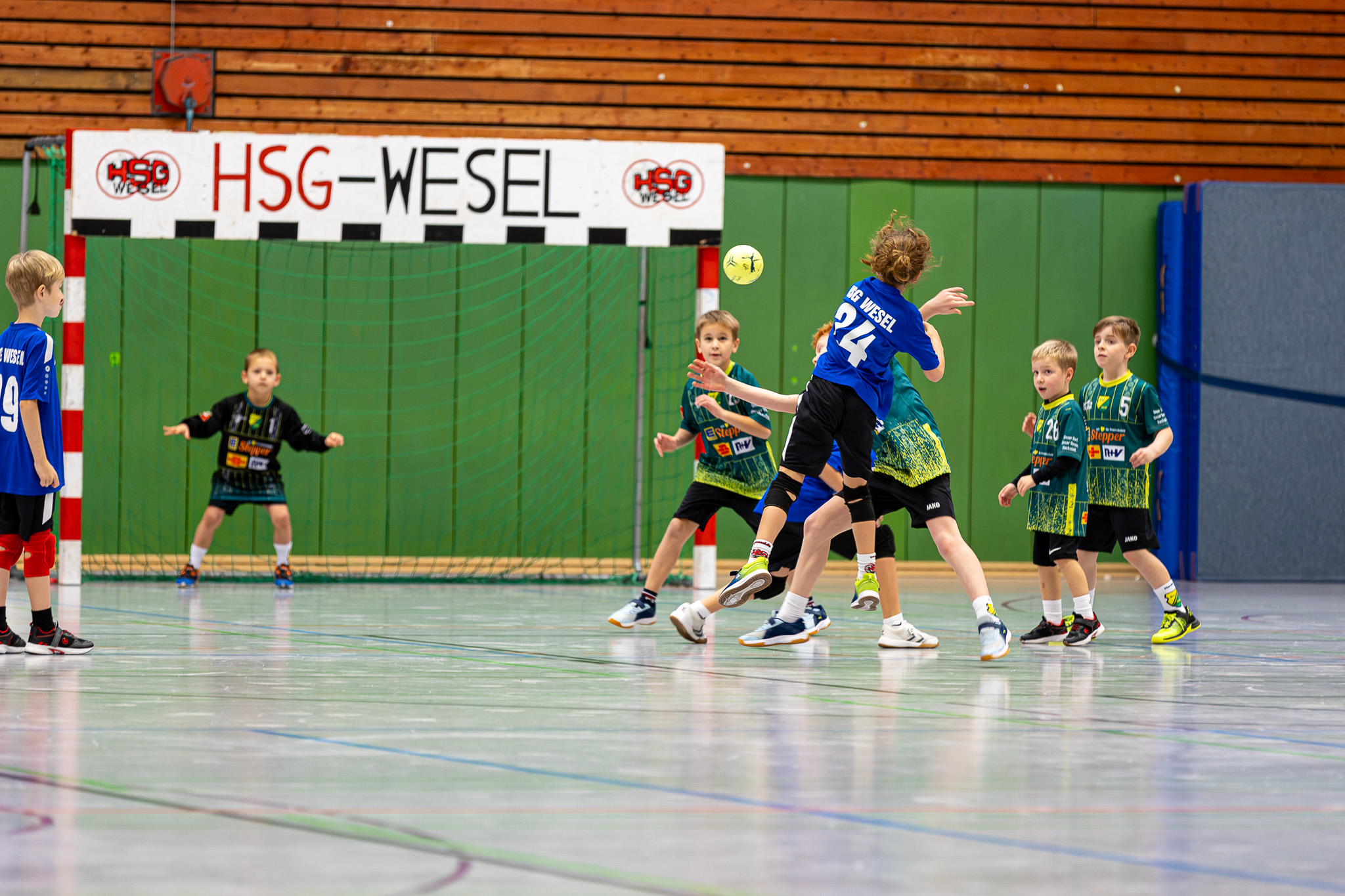 20241208 5S9A4345 photominister