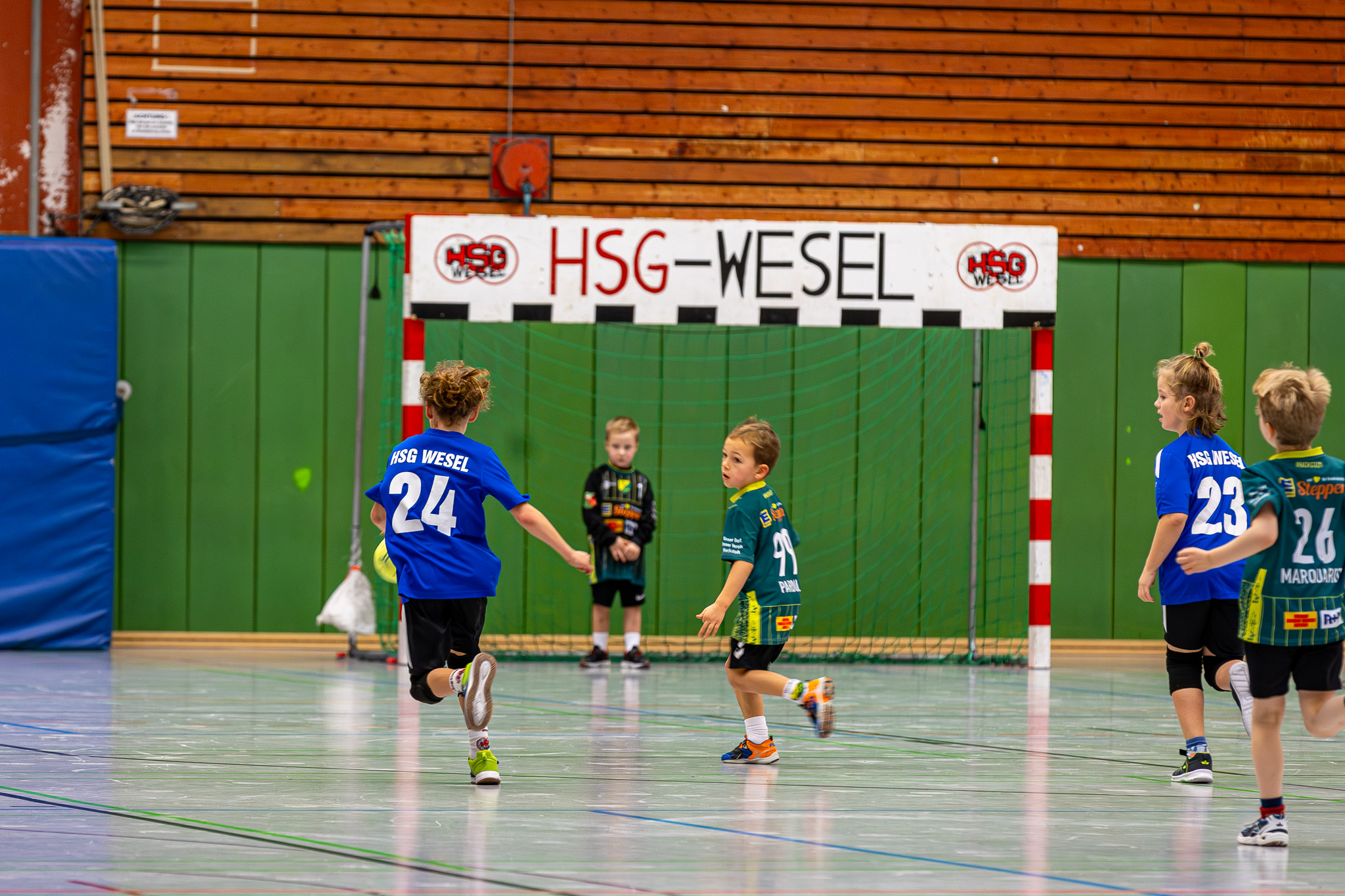 20241208 5S9A4362 photominister